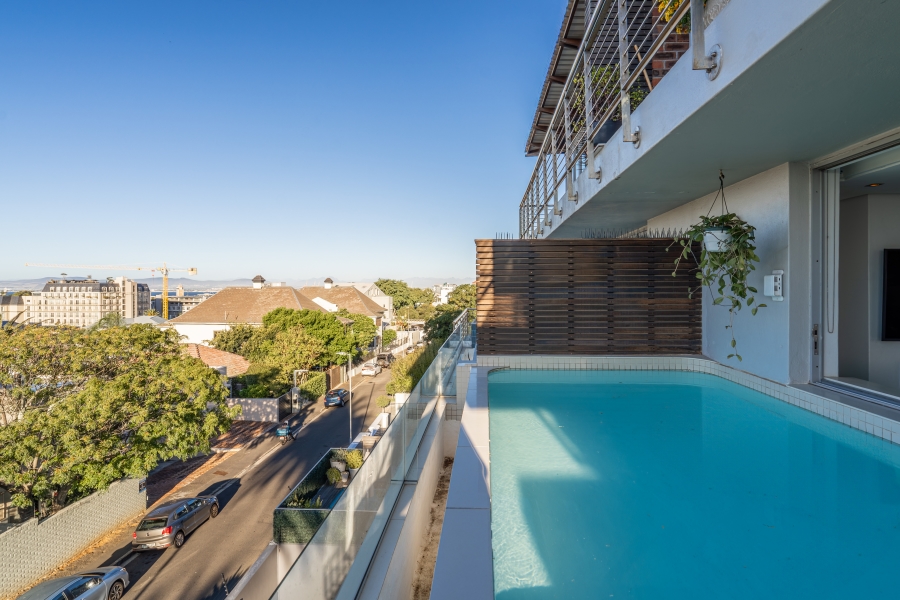 2 Bedroom Property for Sale in Green Point Western Cape